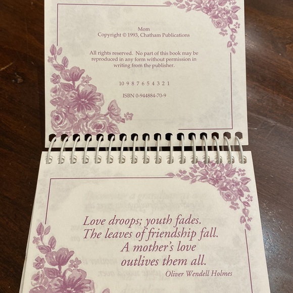 MOM Motivational Inspirational Daily Quotes Perpetual Flip Calendar with easel - Picture 11 of 16